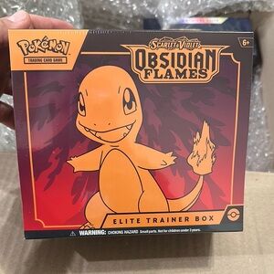Pokemon Obsidian Flames Elite Trainer Box